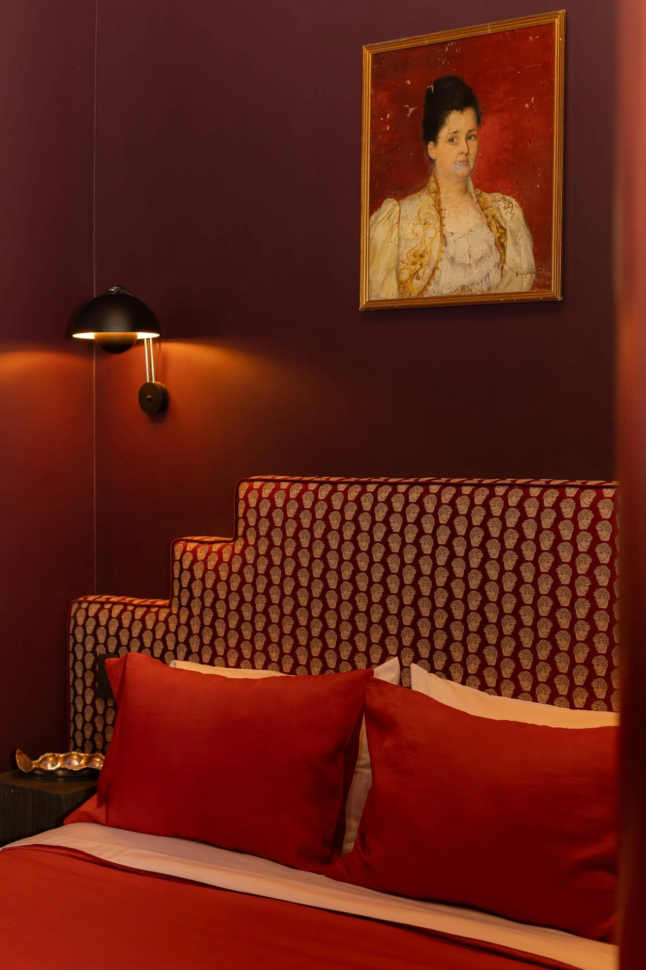Burgundy Room