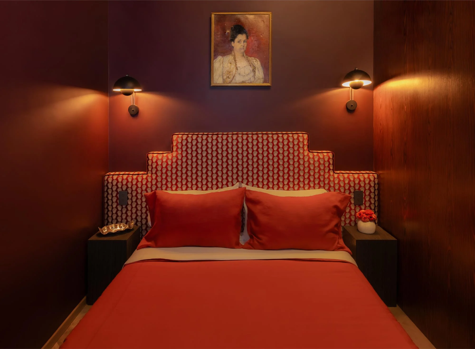 Burgundy Room